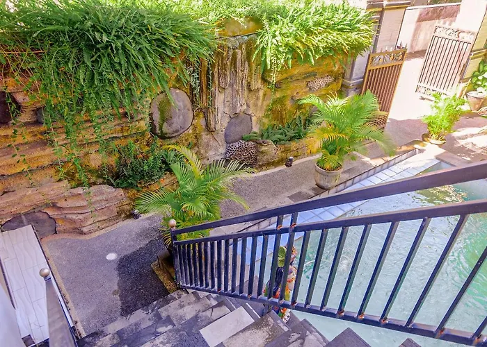 Adi Guest house 3*